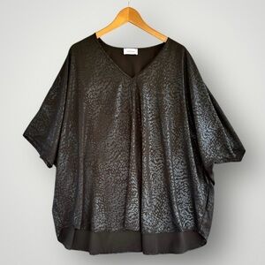 🎉5 for $45🎉 Adrienne top blouse shirt size M black